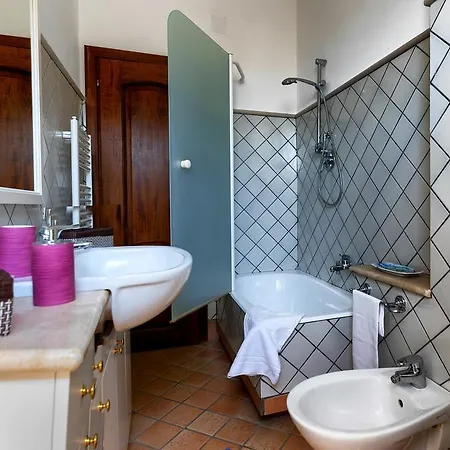 Il Fiore Del Golfo Apartmán *